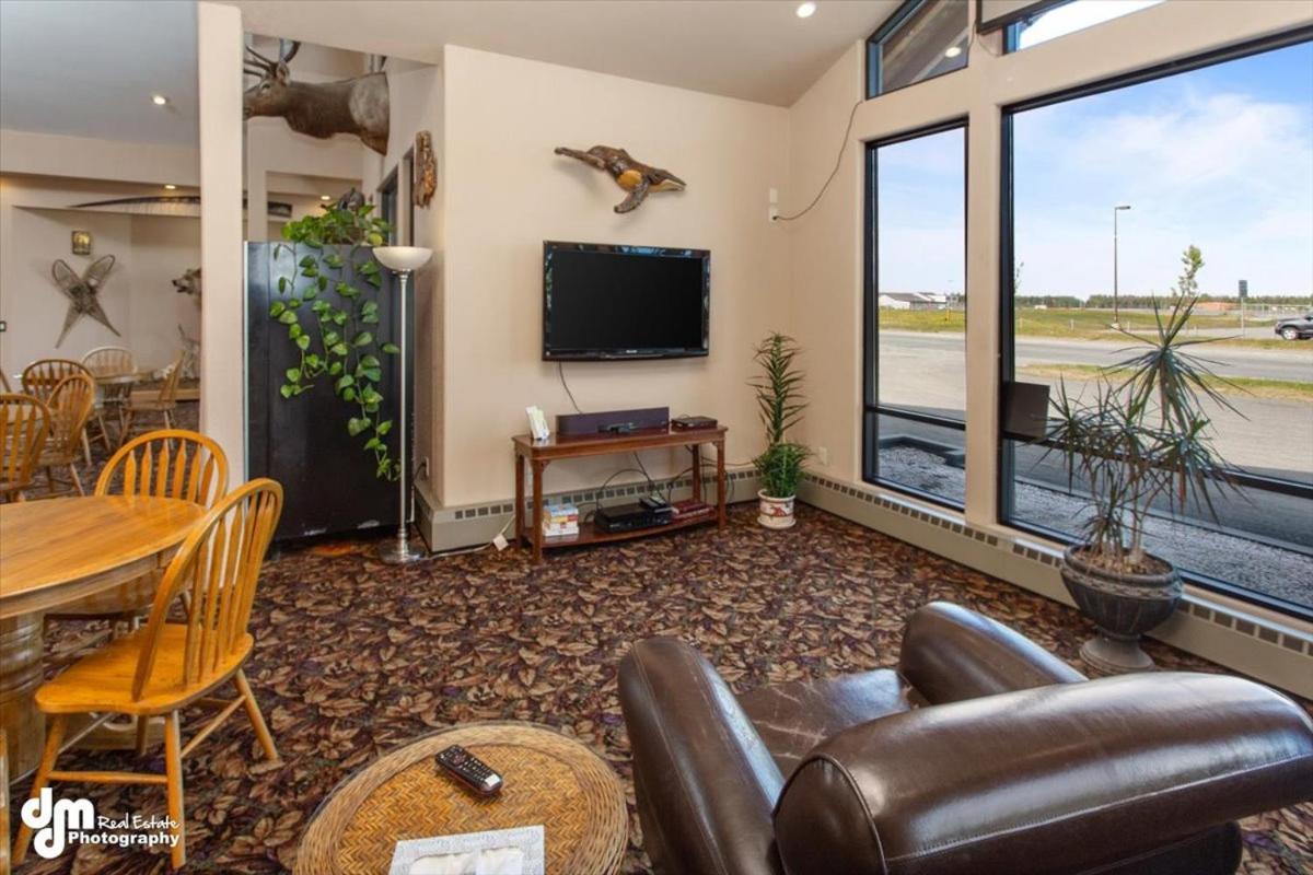 Kenai Airport Hotel Exterior foto